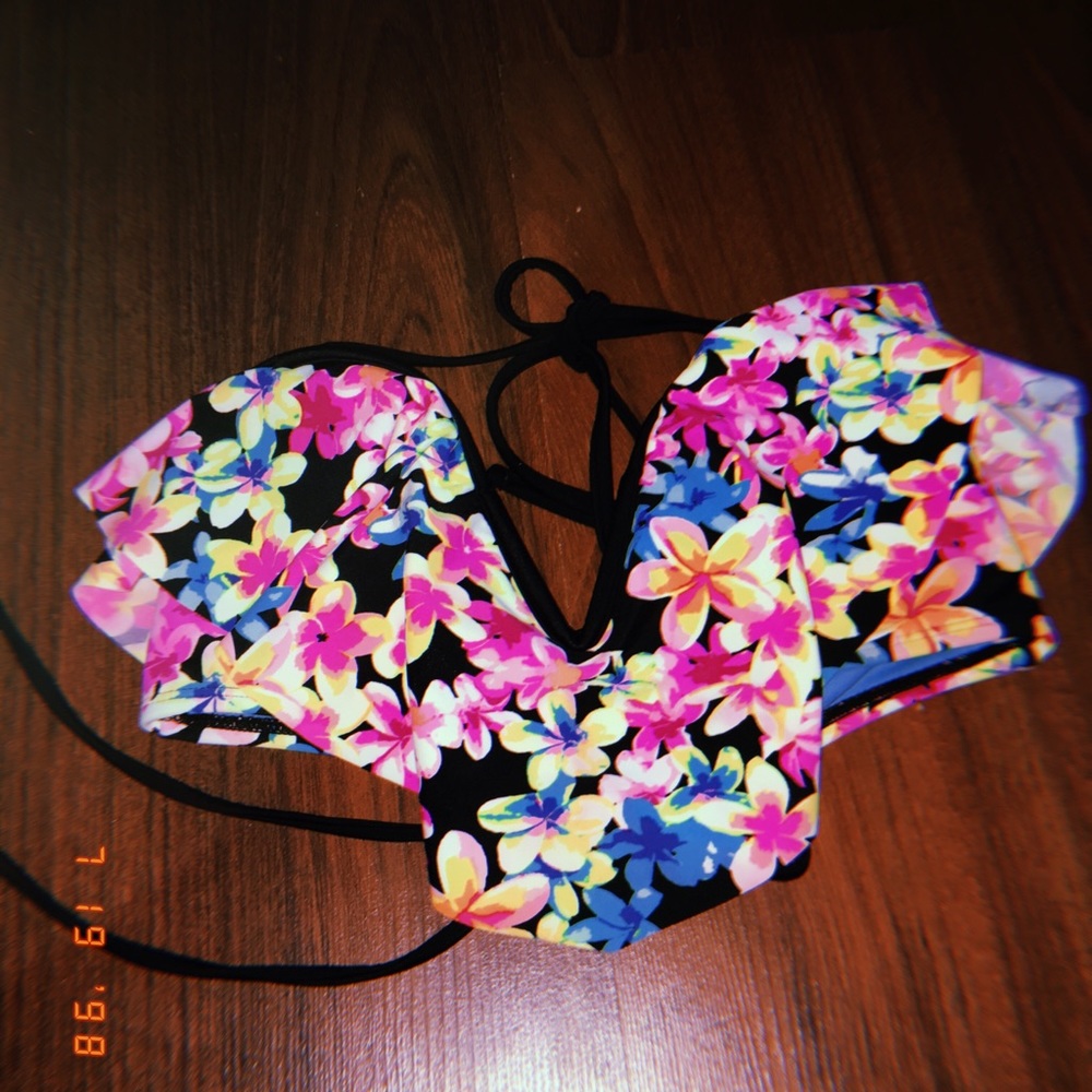 Swimming suit